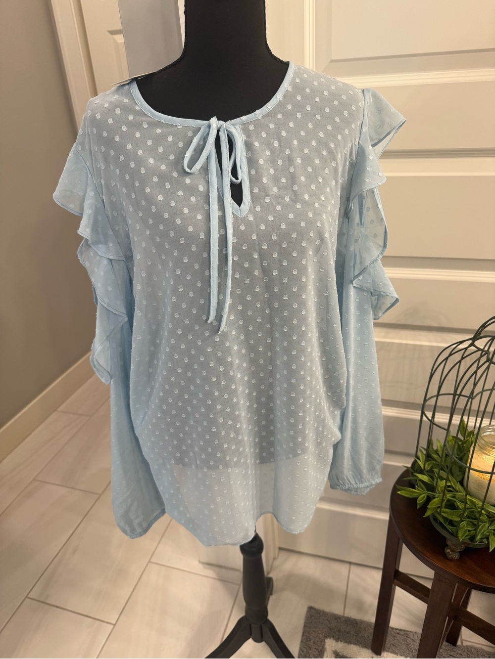 Lilly Edelman Pale Blue Swiss Dot Ruffle Tie-Neck Cold Shoulder Top NWT